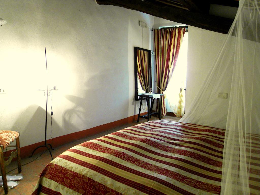 Guest House Il Borgo Di Sempronio Semproniano Room photo